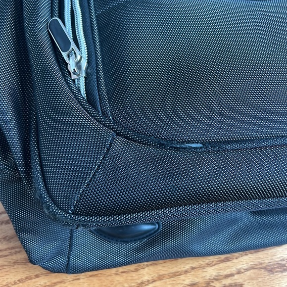 REVO 16” Travel Tote/Weekender Bag - Grey/Black - Picture 12 of 14